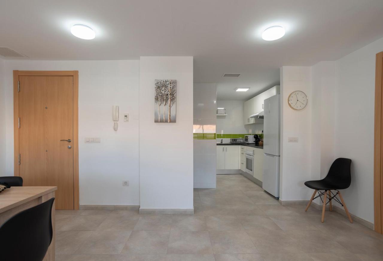 Nuevo Y Moderno Apartamento Con Aire Acondicionado - El Cid 4 부리아나 외부 사진